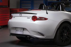 Νέο Mazda MX-5 εφοδιασμένο με εργοστασιακά αξεσουάρ