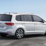 Νέο Volkswagen Touran με κινητήρες από 1.2 TSI και 1.6 TDI