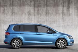 Νέο Volkswagen Touran με κινητήρες από 1.2 TSI και 1.6 TDI