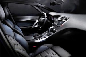 Ανανεωμένο DS 5 με αβάν γκαρντ σχεδίαση και κινητήρες από 1.6 λτ.