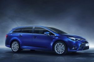 Ανανεωμένο Toyota Avensis με νέο ντίζελ κινητήρα 1.6 D-4D