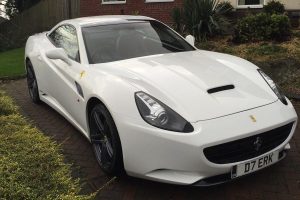 Mercedes μεταλλάχτηκε σε Ferrari και πωλείται 55.000 ευρώ!