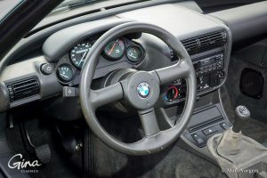 Συλλεκτική BMW Z1 του 1989 έχει κάνει μόνο 888 χιλιόμετρα!