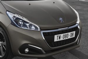 Peugeot 208 με πρωτοποριακό χρώμα κοκκώδους υφής!