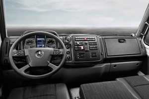 Νέο Mercedes-Benz Unimog είναι το απόλυτο εκτός δρόμου