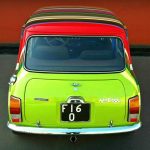 Πολύχρωμο Innocenti Mini Cooper του 1973 για 32.500 ευρώ