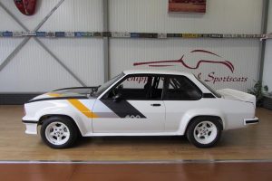 Σπάνιο Opel Ascona 400 με 264 χλμ. πωλείται για 89.500 ευρώ!
