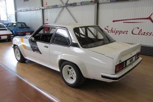 Σπάνιο Opel Ascona 400 με 264 χλμ. πωλείται για 89.500 ευρώ!