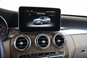 Δοκιμή Mercedes-Benz C 180 1.6 156 hp