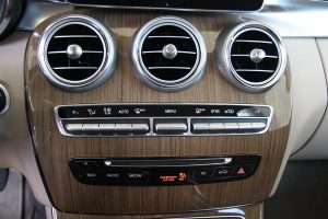 Δοκιμή Mercedes-Benz C 180 1.6 156 hp