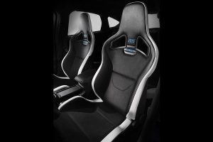 Το νέο Ford Focus RS εφοδιάζεται με σύστημα ελεγχόμενου drift!