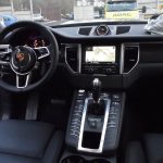 Porsche Macan Turbo τρακαρισμένη πωλείται 57.500 ευρώ!