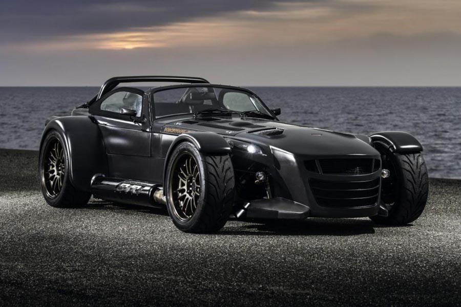 Donkervoort D8 GTO 2.5 TFSI 380 PS με γυμνό ανθρακόνημα