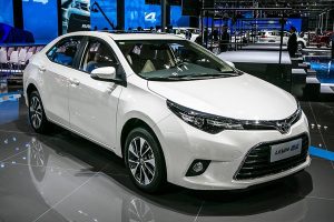 Ανανεωμένο Toyota Corolla και υβριδικό στην Σαγκάη