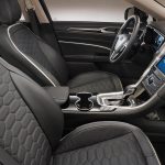 Νέο πολυτελές Ford Vignale Mondeo χειροποίητης παραγωγής