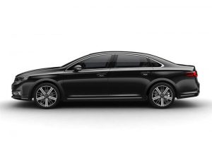 Νέο κινέζικο σεντάν με γερμανική σχεδίαση και γαλλική βάση