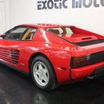 Ονειρεμένη Ferrari Testarossa του 1989 με 900 χιλιόμετρα!