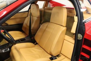 Ονειρεμένη Ferrari Testarossa του 1989 με 900 χιλιόμετρα!