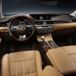 Ανανεωμένο Lexus ES και για πρώτη φορά με 2λιτρο κινητήρα