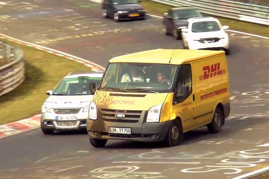 Τα πιο… παράξενα οχήματα στην πίστα του Nürburgring (video)