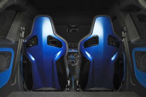 Abarth 500 1.4 λτ. με 331 ίππους είναι μίνι πύραυλος!