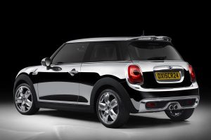 Νέο MINI Cooper S με χρωμιωμένο αμάξωμα είναι εκθαμβωτικό!