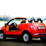 Πιο κάμπριο Fiat 500 χωρίς πόρτες και οροφή δε γίνεται!