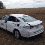 Αυτοκίνητο χτυπήθηκε εν κινήσει από αεροπλάνο σε εθνική οδό!