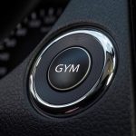 Καινοτομία Nissan GYM για γυμναστική εντός του αυτοκινήτου!