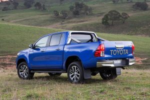 Νέο Toyota Hilux με ντίζελ κινητήρες 2.4 και 2.8 λίτρων