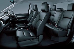 Νέο Toyota Hilux με ντίζελ κινητήρες 2.4 και 2.8 λίτρων