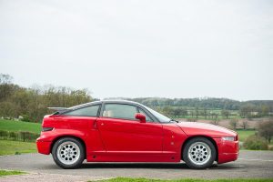 Συλλεκτική Alfa Romeo SZ του 1991 με μόλις 860 χιλιόμετρα!
