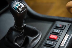 Συλλεκτική Alfa Romeo SZ του 1991 με μόλις 860 χιλιόμετρα!