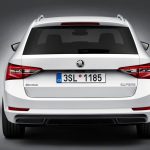 Νέα Skoda Superb Combi με τεράστιο χώρο αποσκευών
