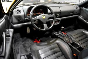 Σπάνια Ferrari F512 M εκτιμάται να φτάσει τις 450.000 ευρώ!