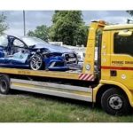 Audi RS 6 ντριφτάρει στην πόλη και καταλήγει σε τραμ! (video)