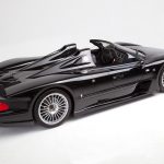 Σπάνια Mercedes CLK GTR Roadster του 1999 με 6 χιλιόμετρα!
