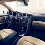 Ανανεωμένο Volkswagen Polo sedan με κινητήρες 1.6 λίτρων