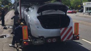 Λαθρομετανάστες είχαν κρυφτεί σε ολοκαίνουργιες Maserati!