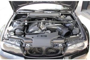 Συλλεκτική BMW M3 CSL του 2004 έναντι 109.500 ευρώ!