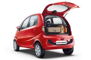 Νέο αυτόματο Tata GenX Nano με τιμή από 2.750 ευρώ!