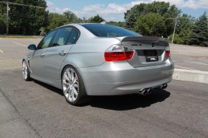 BMW 325i με V10 κινητήρα από M5 στην τιμή των 94.000 ευρώ!