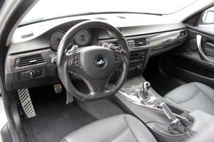 BMW 325i με V10 κινητήρα από M5 στην τιμή των 94.000 ευρώ!