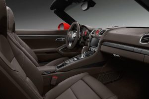 Φλογερή κατακόκκινη Porsche Boxster S ‘Guards Red’