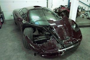 Πωλήθηκε η τρακαρισμένη McLaren του «Mr. Bean» για 11 εκ. ευρώ!