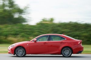 Νέο Lexus IS 200t με 2.0 λτ. turbo κινητήρα ισχύος 245 ίππων