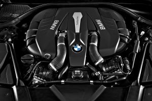 Νέα BMW Σειρά 7 και υβριδική 2.0 Turbo με 2,1 λτ. κατανάλωση!