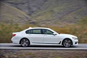Νέα BMW Σειρά 7 και υβριδική 2.0 Turbo με 2,1 λτ. κατανάλωση!