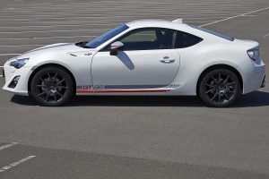 Νέα ειδική έκδοση Toyota GT86 Blanco με λευκό περλέ χρώμα