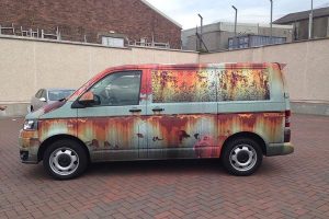 VW Transporter με «σκουριασμένη» μεμβράνη είναι εκπληκτικό!